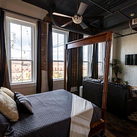 斯普林菲尔德The Two Story Loft公寓 外观 照片